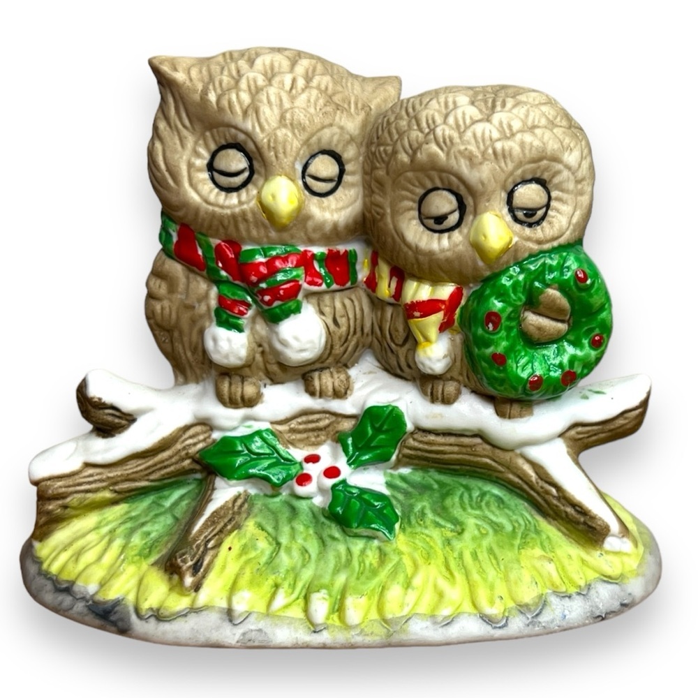 Vintage Enesco Winter Christmas Wreath Owl Pair Figurine Bisque Porcelain